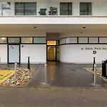 Baltic Park - Z Balkonem I Parkingiem By Renters