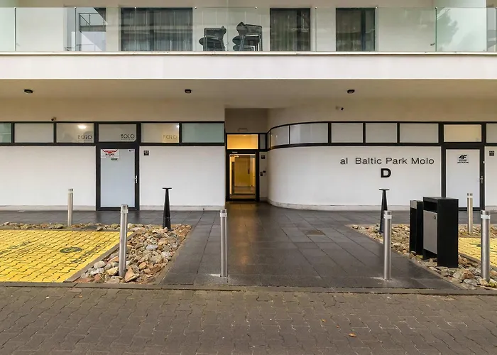 Baltic Park - Z Balkonem I Parkingiem By Renters